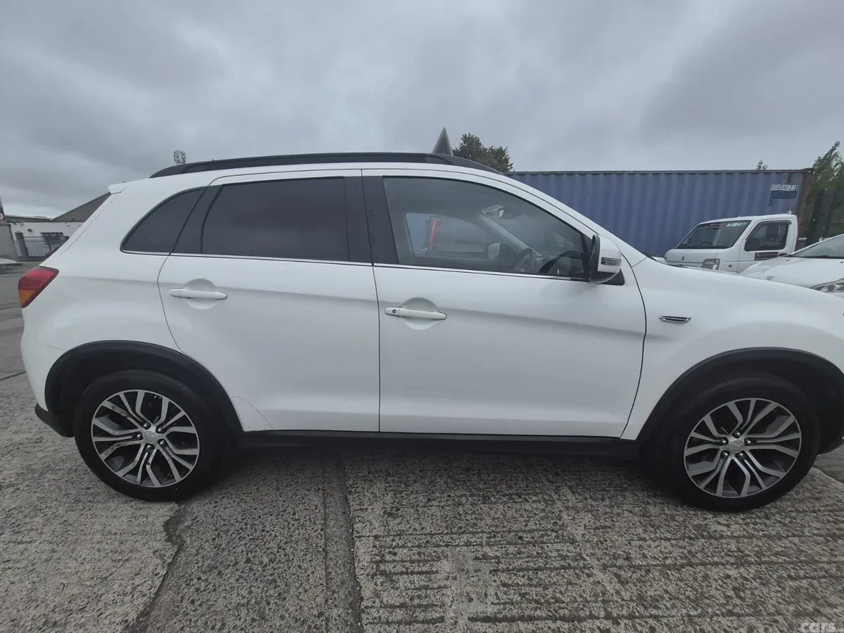 Mitsubishi ASX SUV, Diesel, 2016, White
