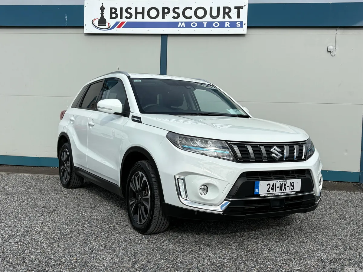 Suzuki Vitara SUV, Petrol Hybrid, 2024, White