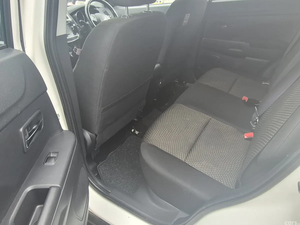 Mitsubishi ASX SUV, Diesel, 2016, White