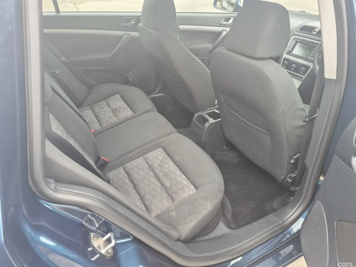 Skoda Octavia Estate, Diesel, 2012, Blue