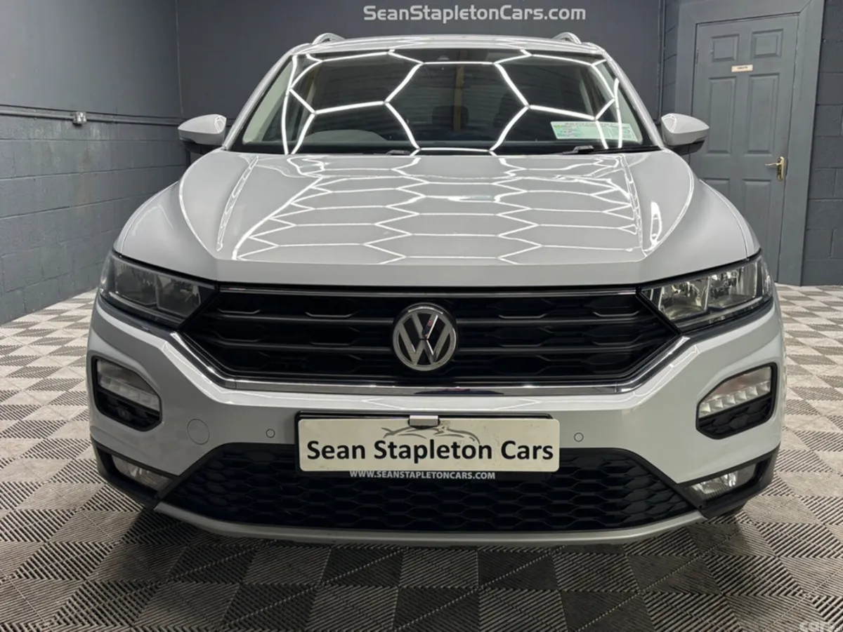 Volkswagen T-Roc SUV, Petrol, 2019, White