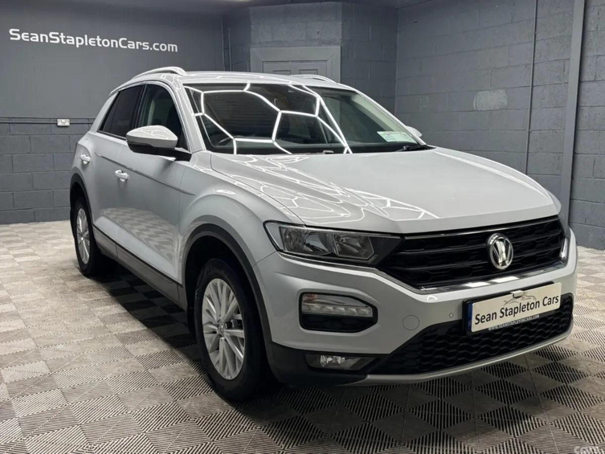 Volkswagen T-Roc SUV, Petrol, 2019, White