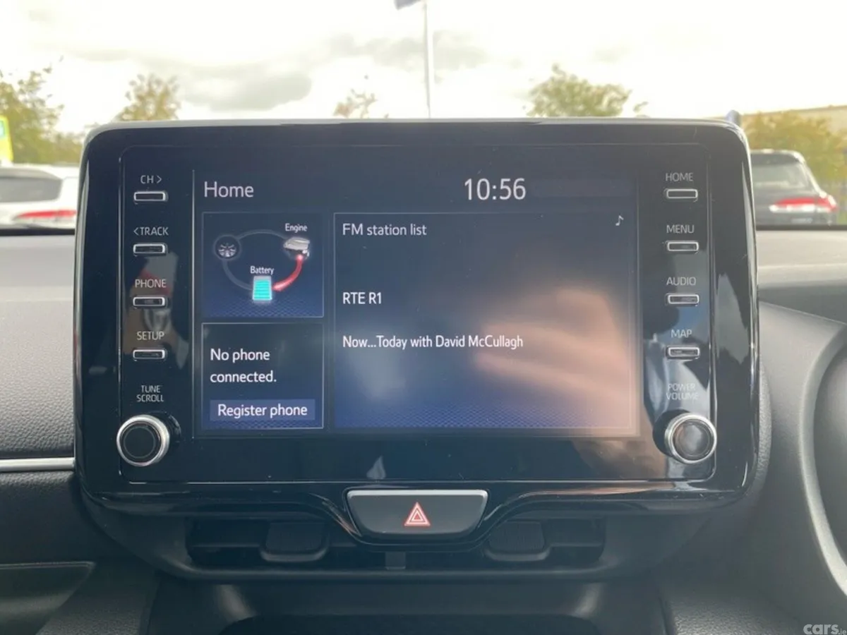 Toyota Yaris Hatchback, Petrol Hybrid, 2021, Blue