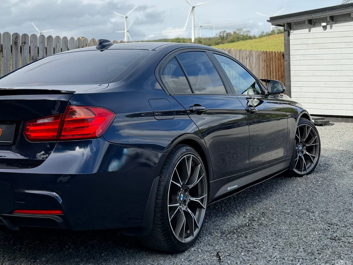 BMW 3-Series Saloon, Diesel, 2015, Blue