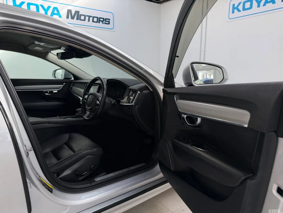 Volvo V90 Estate, Diesel, 2019, Silver