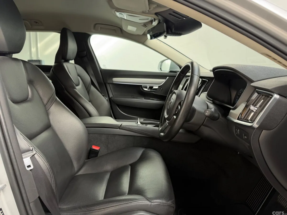 Volvo V90 Estate, Diesel, 2019, Silver