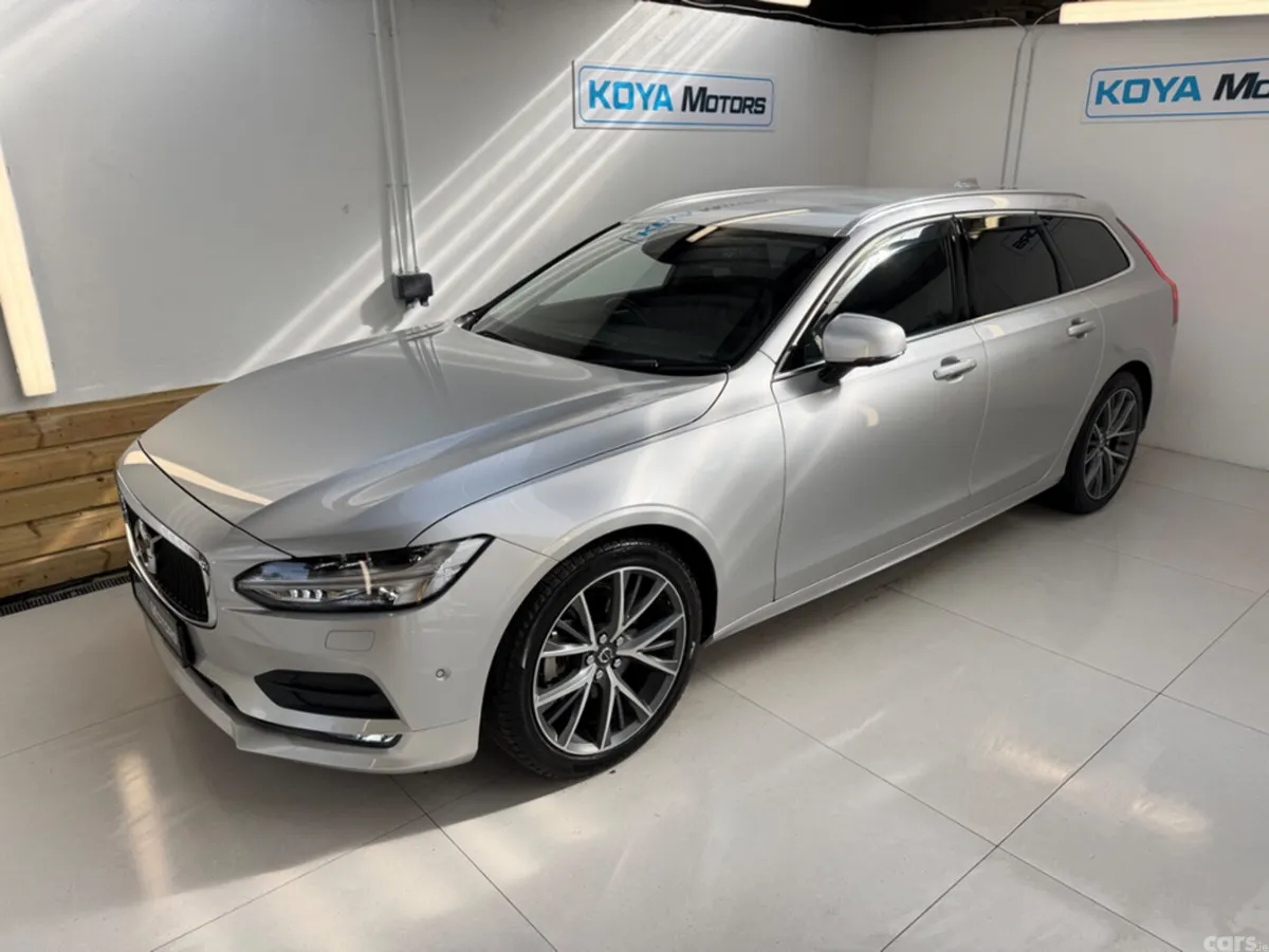 Volvo V90 Estate, Diesel, 2019, Silver