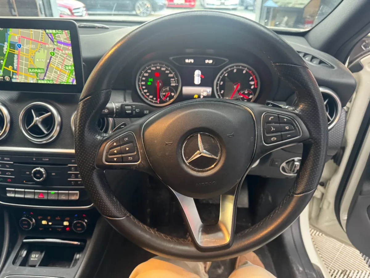 Mercedes-Benz A-Class Hatchback, Petrol, 2017, White
