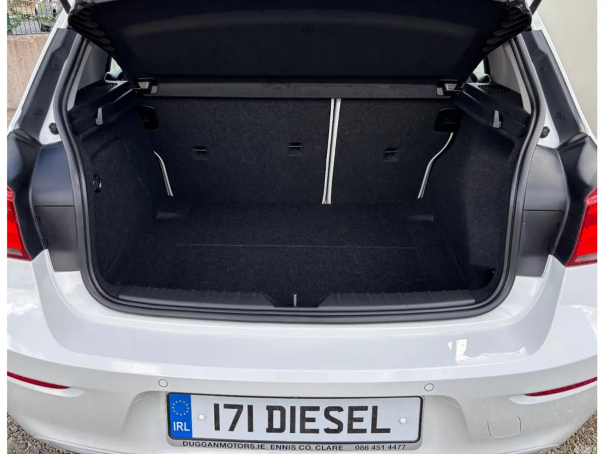 BMW 1-Series Hatchback, Diesel, 2017, White