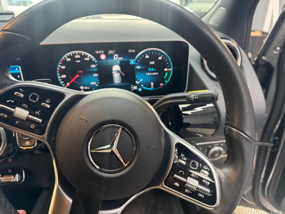 Mercedes-Benz B-Class Hatchback, Petrol, 2019, Grey