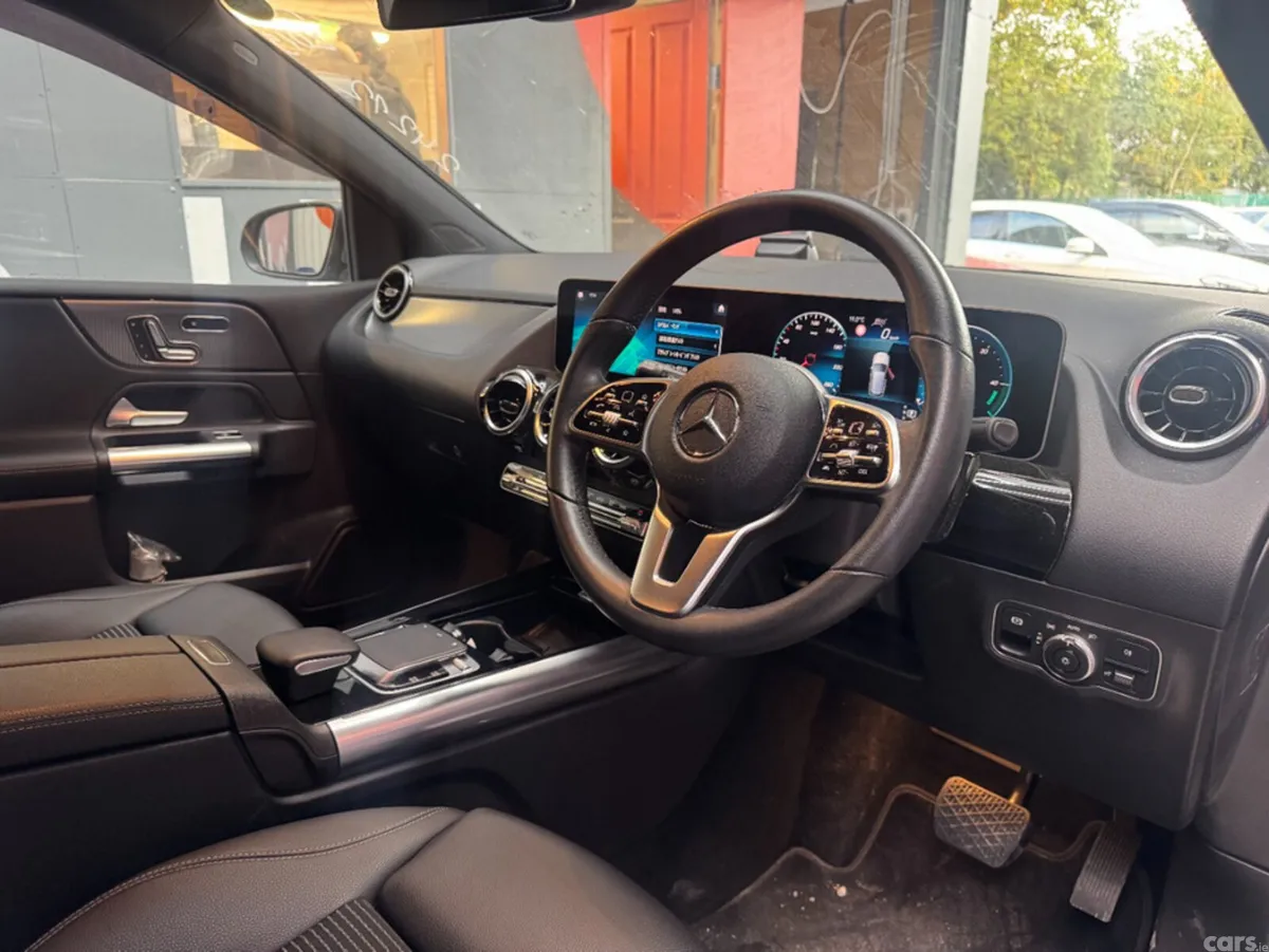 Mercedes-Benz B-Class Hatchback, Petrol, 2019, Grey