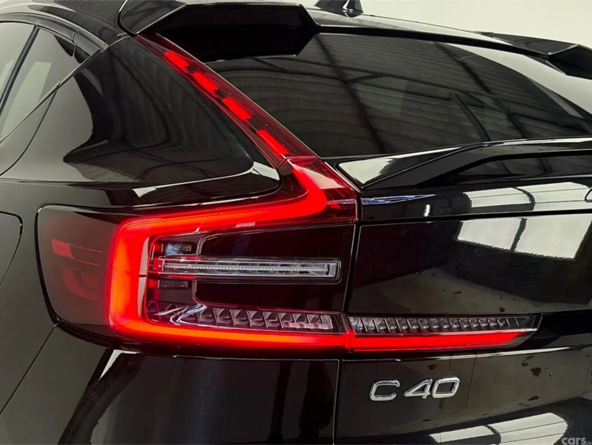 Volvo C40 Estate, Electric, 2023, Black
