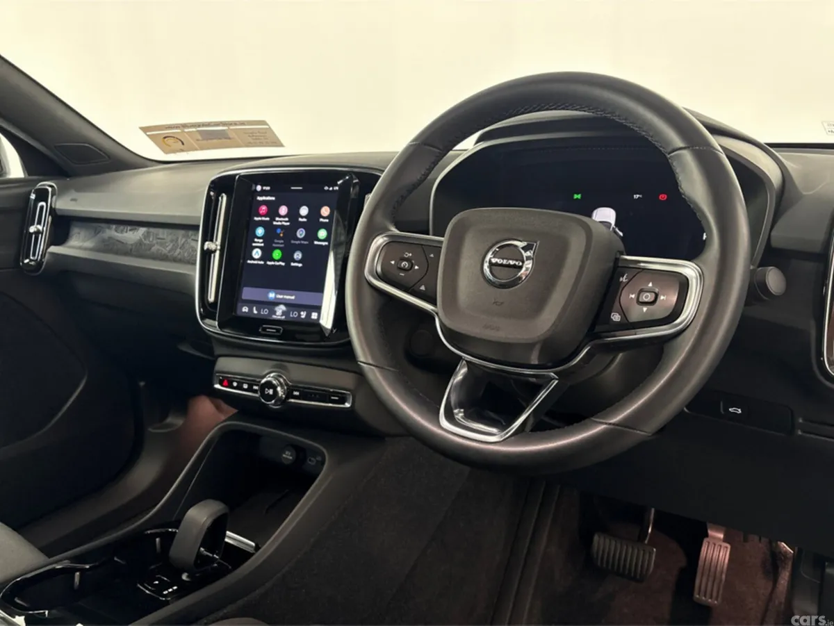 Volvo C40 Estate, Electric, 2023, Black