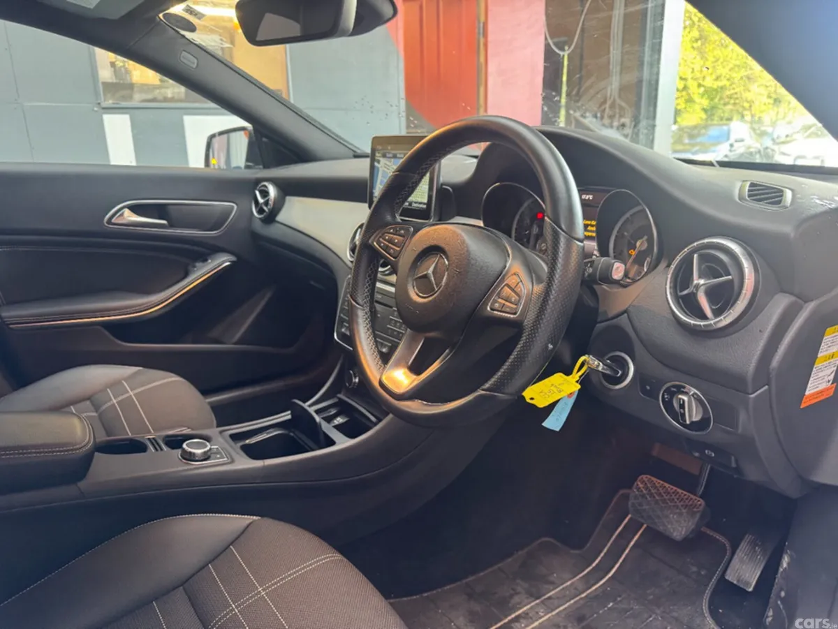 Mercedes-Benz CLA Saloon, Petrol, 2015, Black