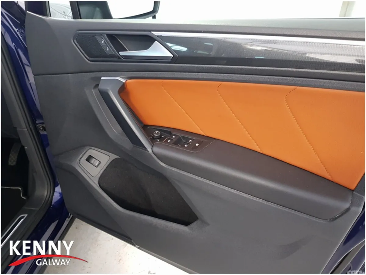 Volkswagen Tiguan Estate, Diesel, 2019, Blue