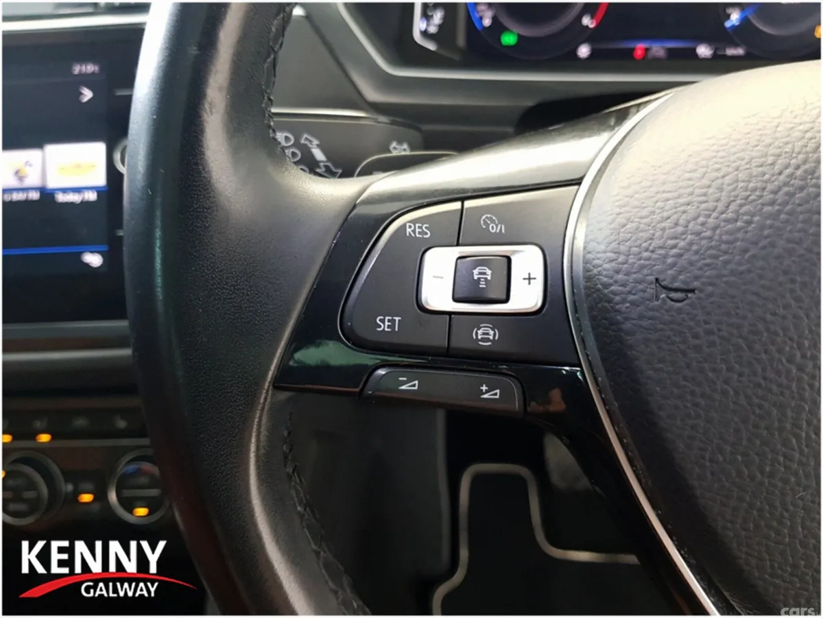 Volkswagen Tiguan Estate, Diesel, 2019, Blue