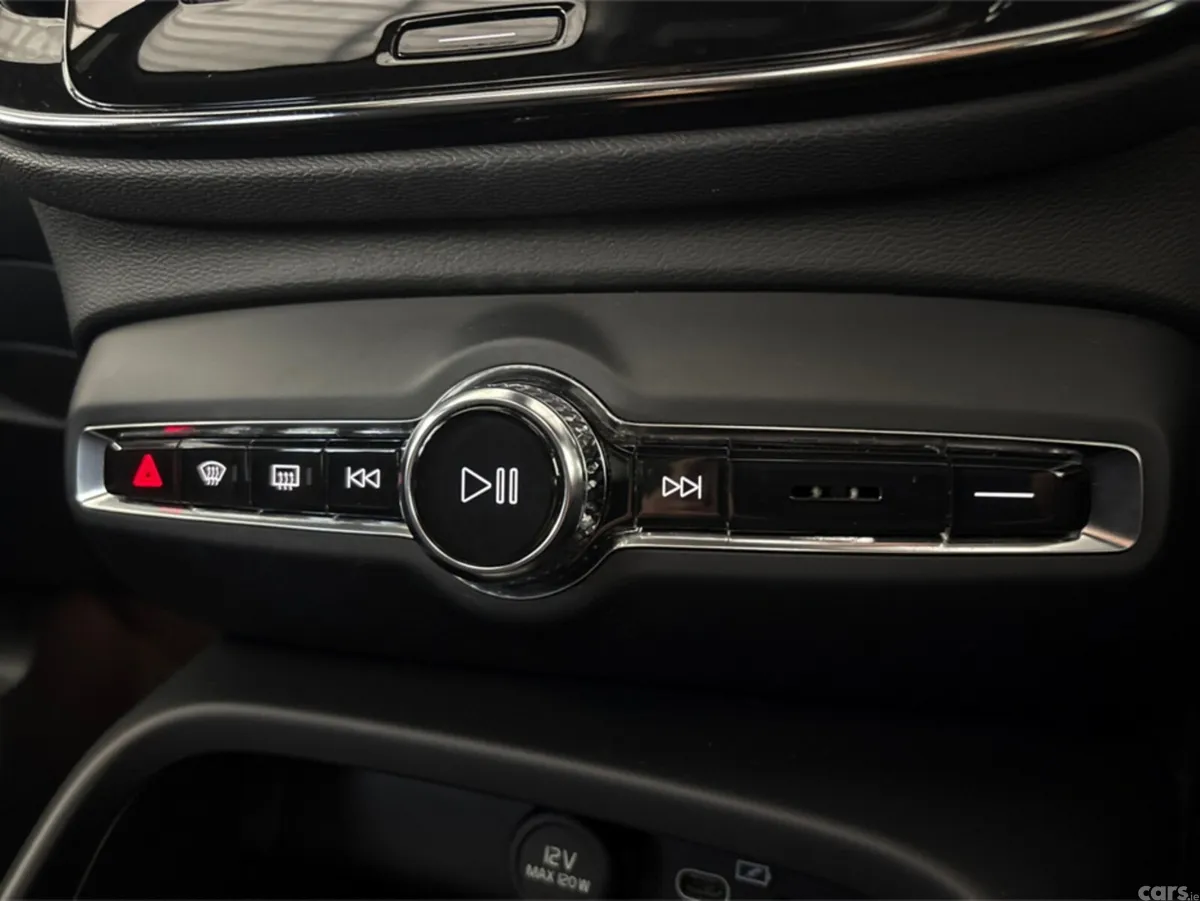 Volvo C40 Estate, Electric, 2023, Black