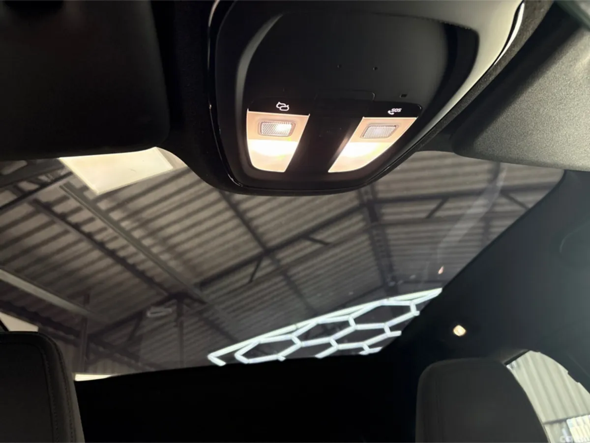 Volvo C40 Estate, Electric, 2023, Black