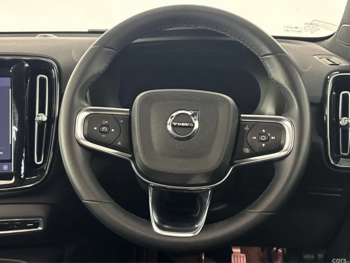 Volvo C40 Estate, Electric, 2023, Black