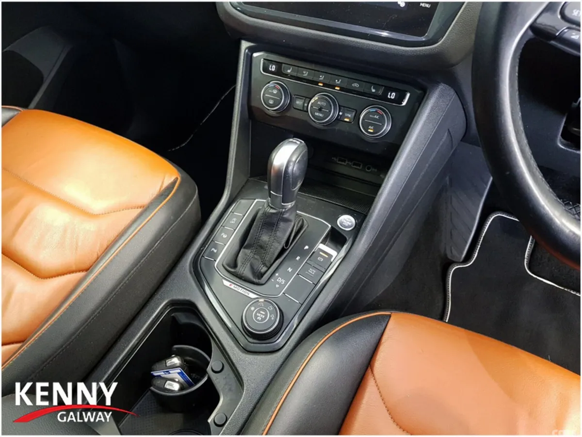Volkswagen Tiguan Estate, Diesel, 2019, Blue