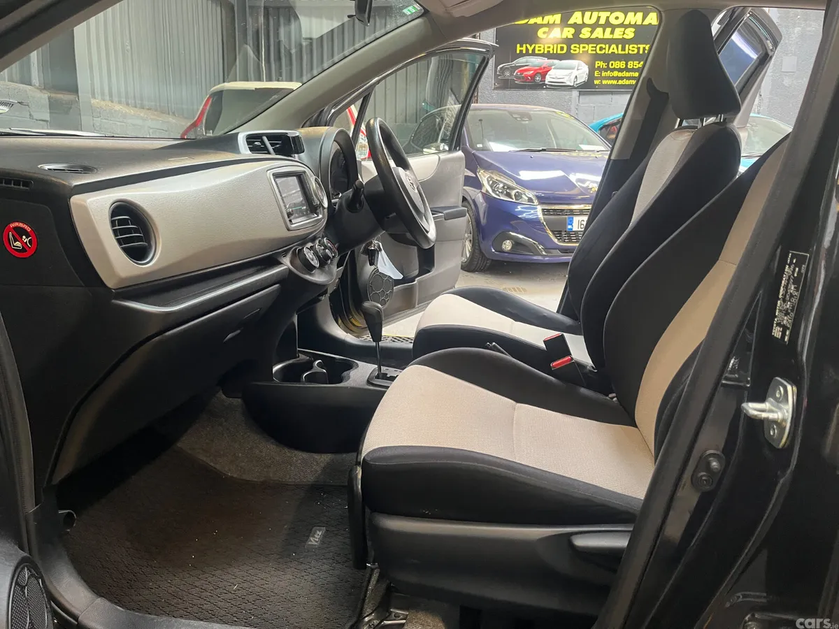 Toyota Vitz Hatchback, Petrol, 2012, Black