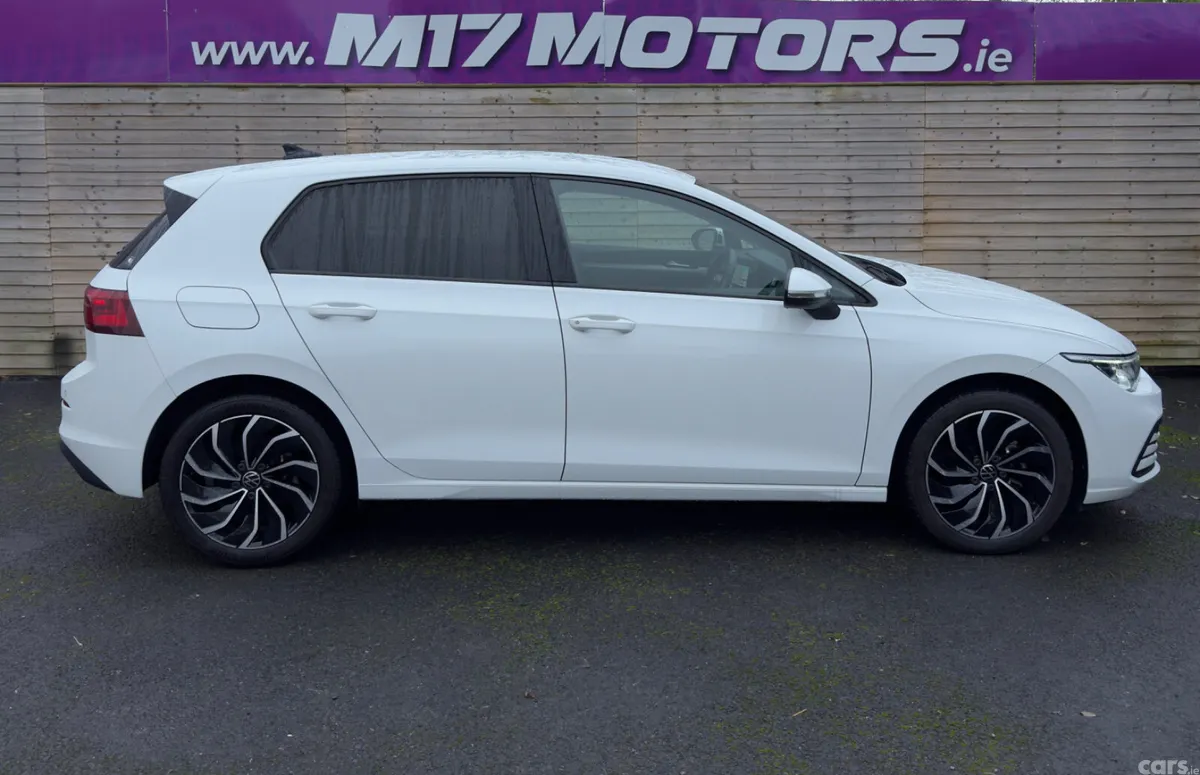 Volkswagen Golf Hatchback, Diesel, 2023, White