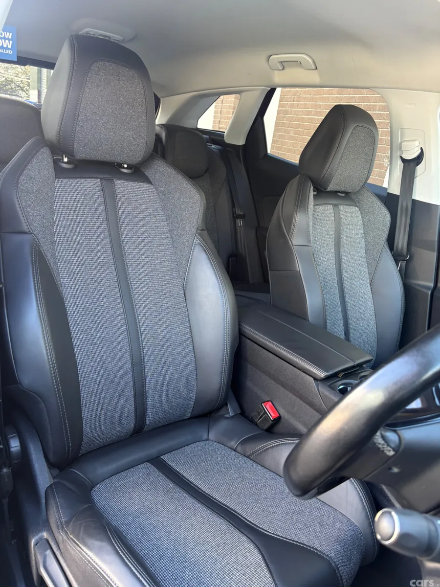 Peugeot 3008 SUV, Diesel, 2017, Brown