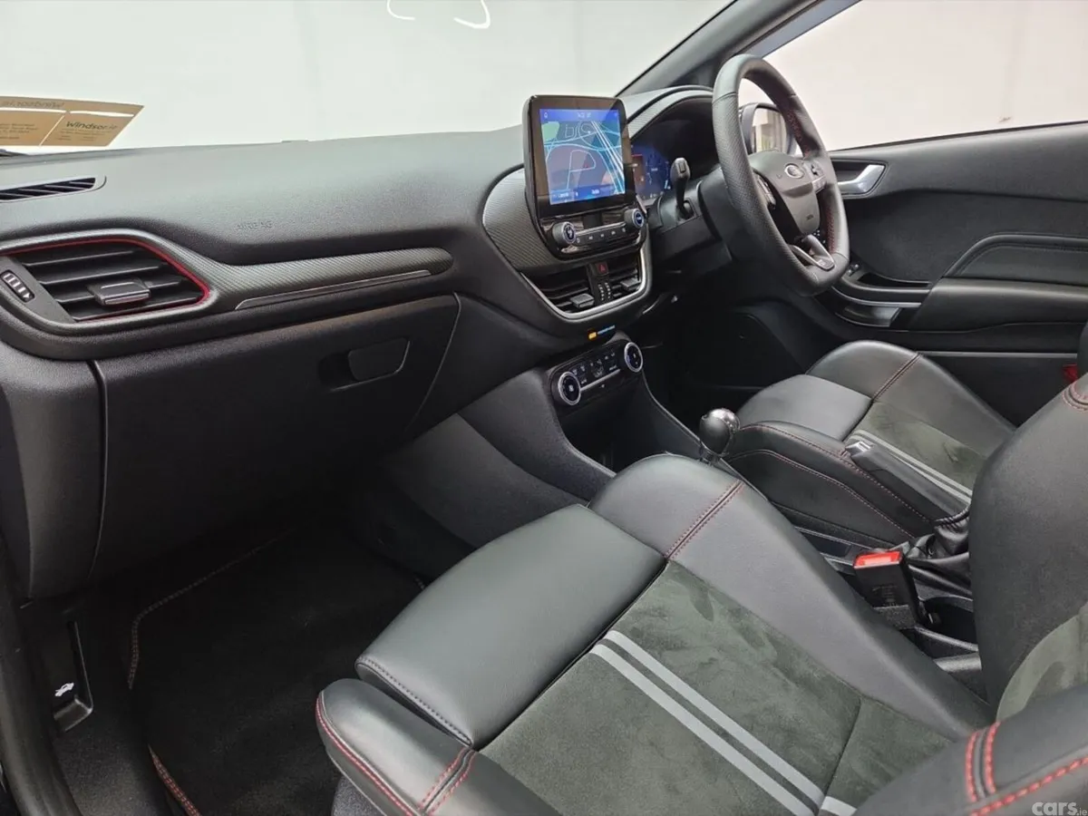 Ford Fiesta Hatchback, Petrol, 2023, Black