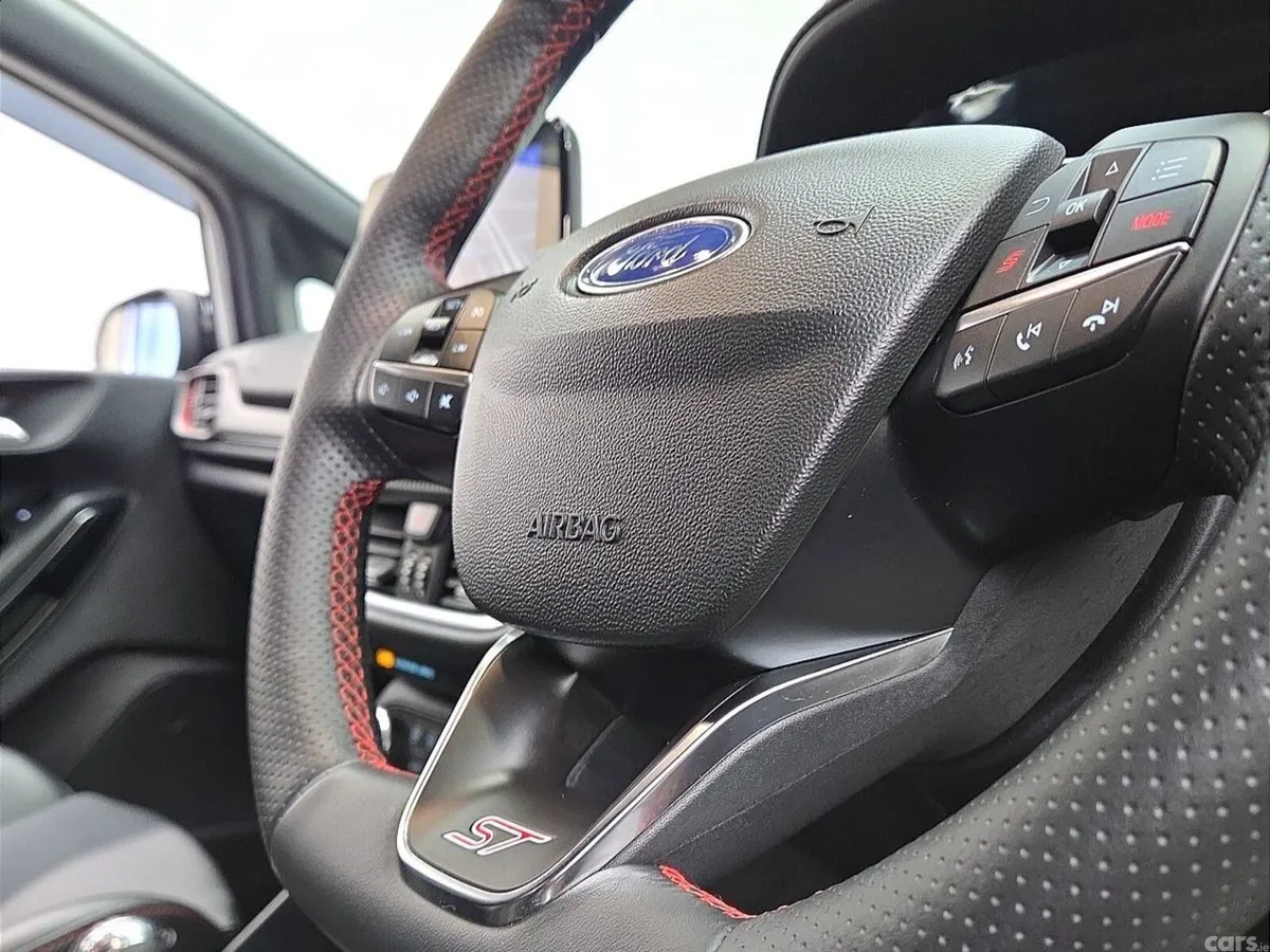 Ford Fiesta Hatchback, Petrol, 2023, Black