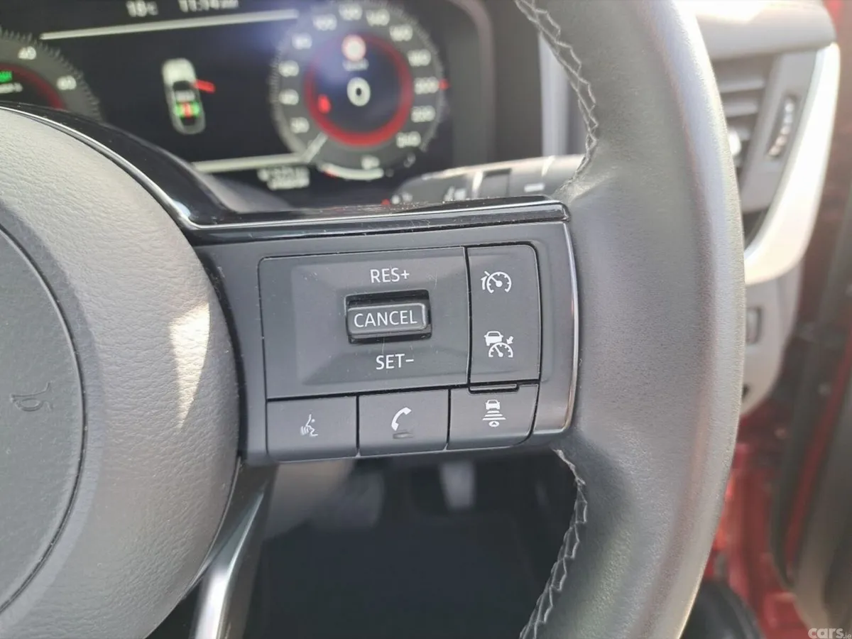 Nissan Qashqai SUV, Petrol, 2023, Red