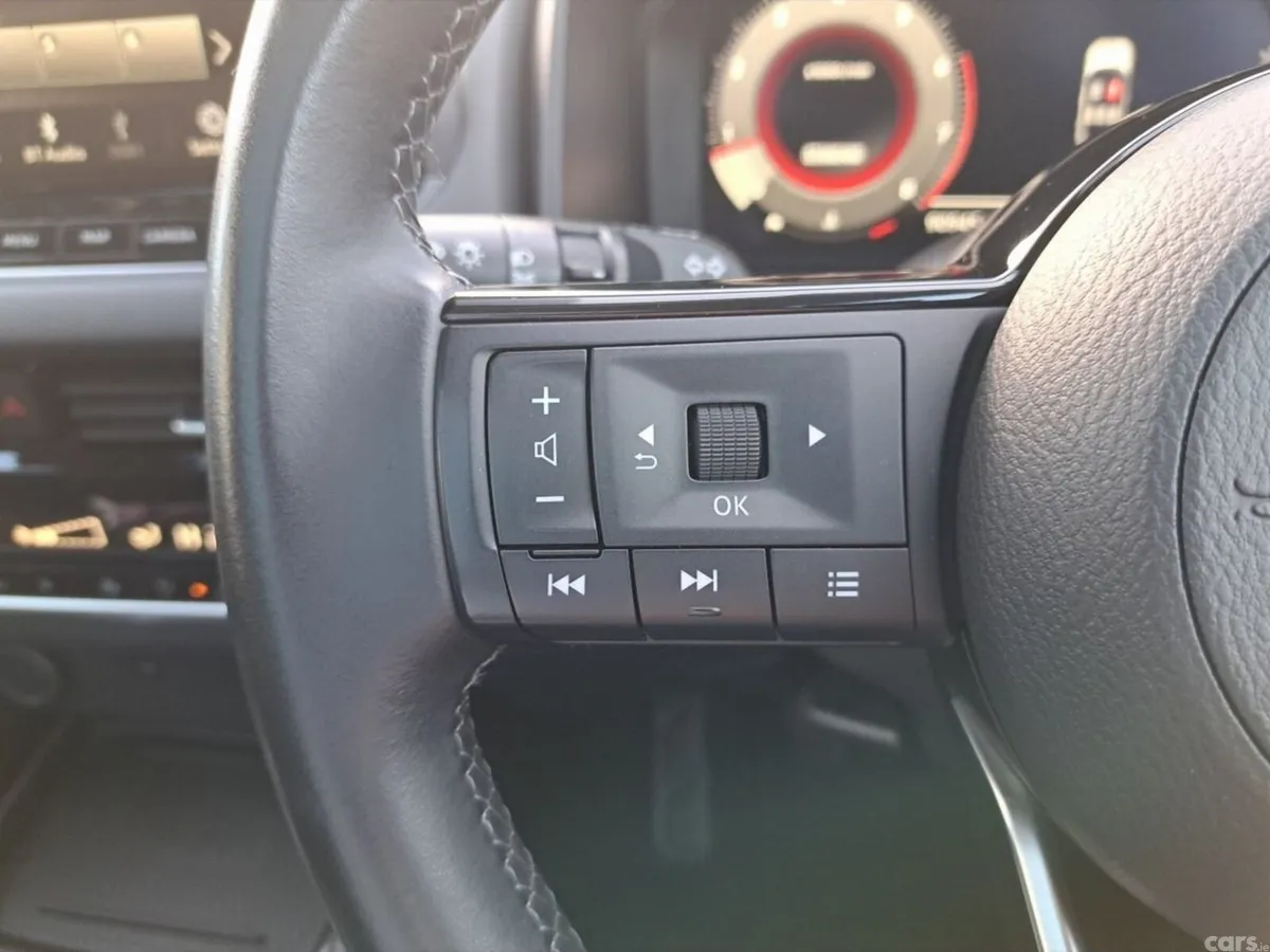 Nissan Qashqai SUV, Petrol, 2021, Grey