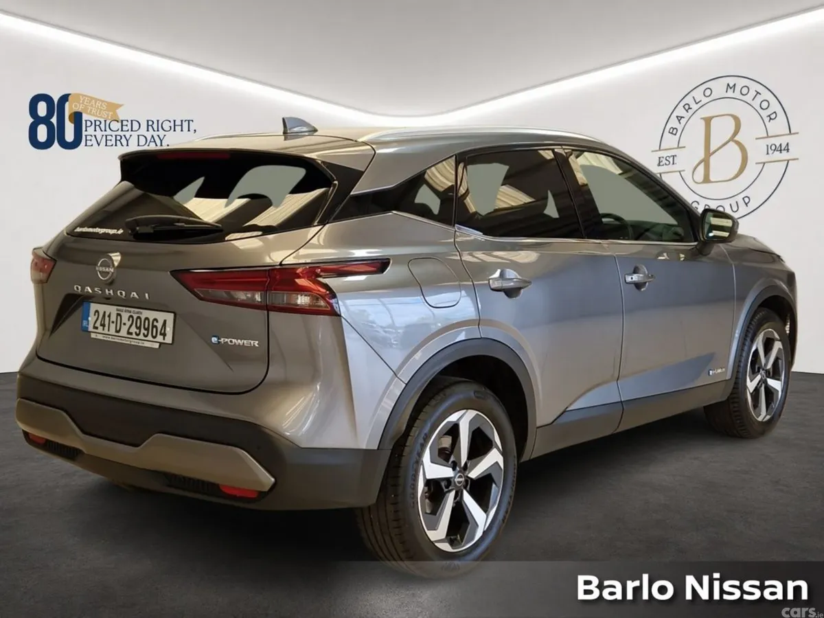 Nissan Qashqai MPV, Petrol, 2024, Grey