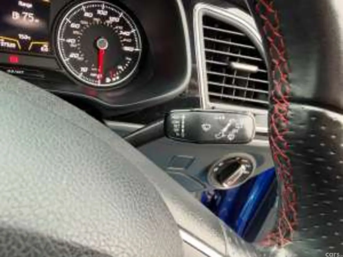 SEAT Leon Hatchback, Diesel, 2018, Blue