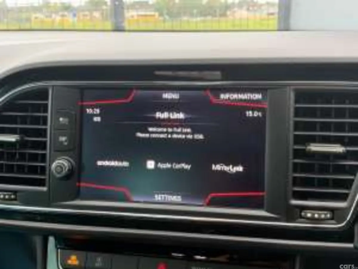 SEAT Leon Hatchback, Diesel, 2018, Blue