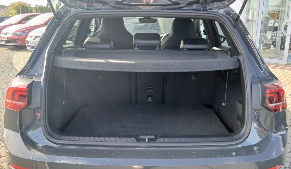 Volkswagen Golf Estate, Diesel, 2026, Grey