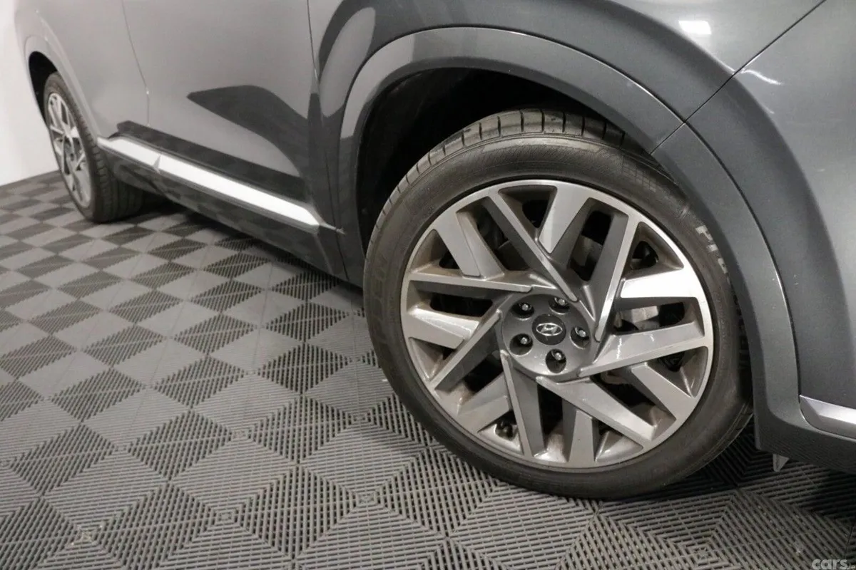 Hyundai Santa Fe SUV, Diesel, 2021, Green