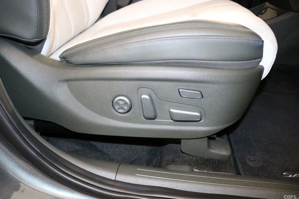 Hyundai Santa Fe SUV, Diesel, 2021, Green