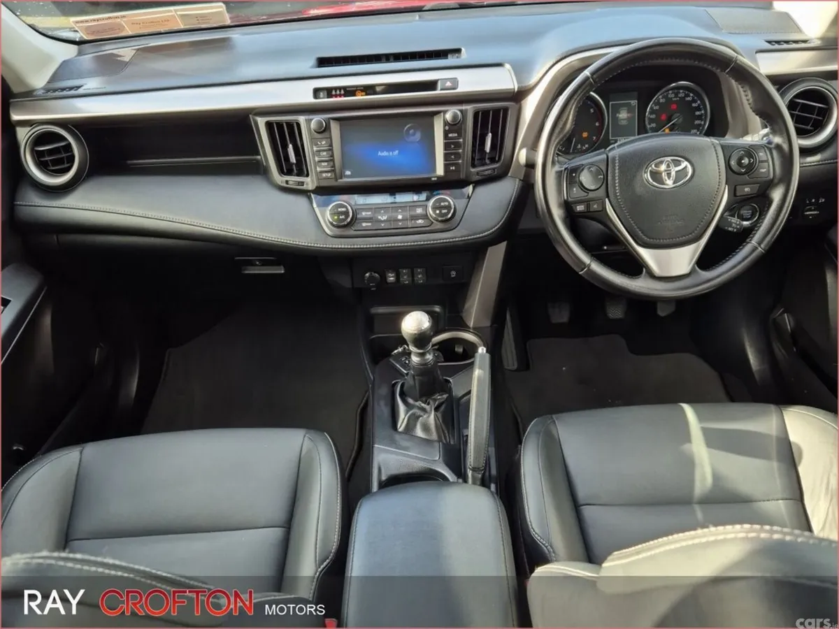 Toyota RAV4 SUV, Diesel, 2016, Red