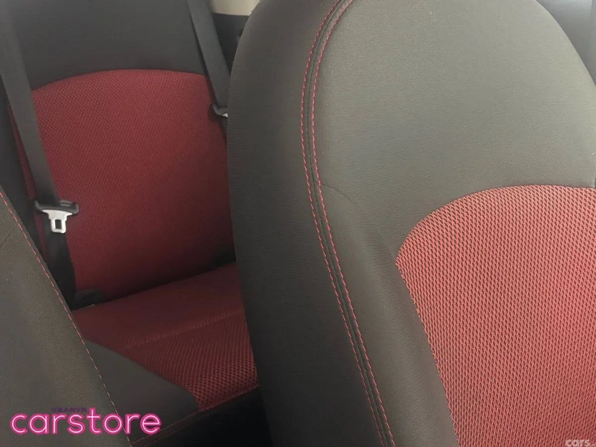 Mitsubishi Mirage Hatchback, Petrol, 2019, Grey