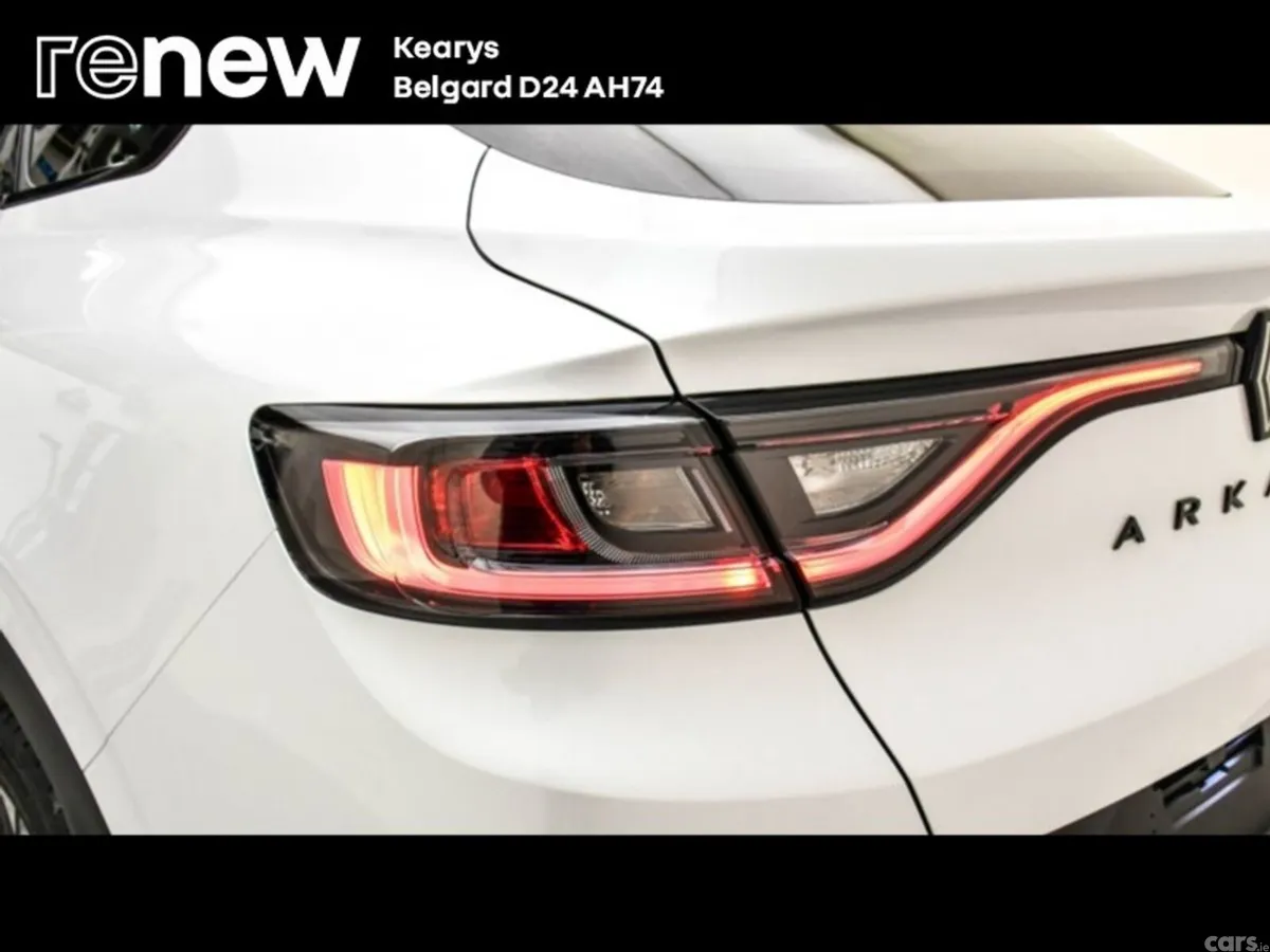 Renault Arkana Hatchback, Petrol, 2024, White