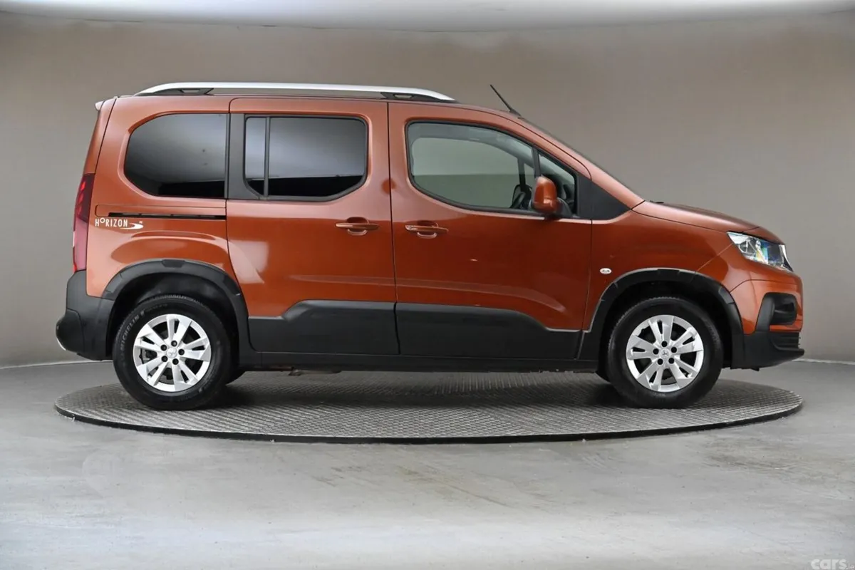 Peugeot Rifter MPV, Diesel, 2021, Bronze
