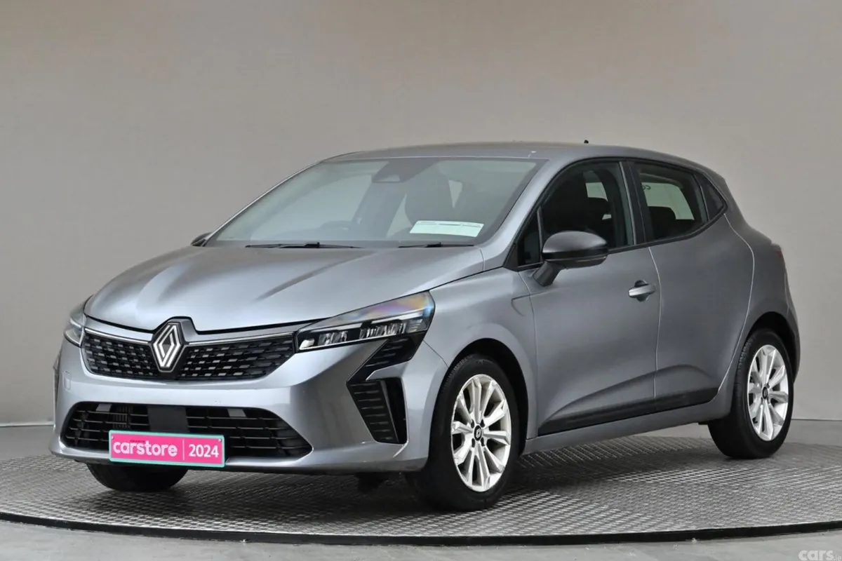 Renault Clio Hatchback, Petrol, 2024, Grey