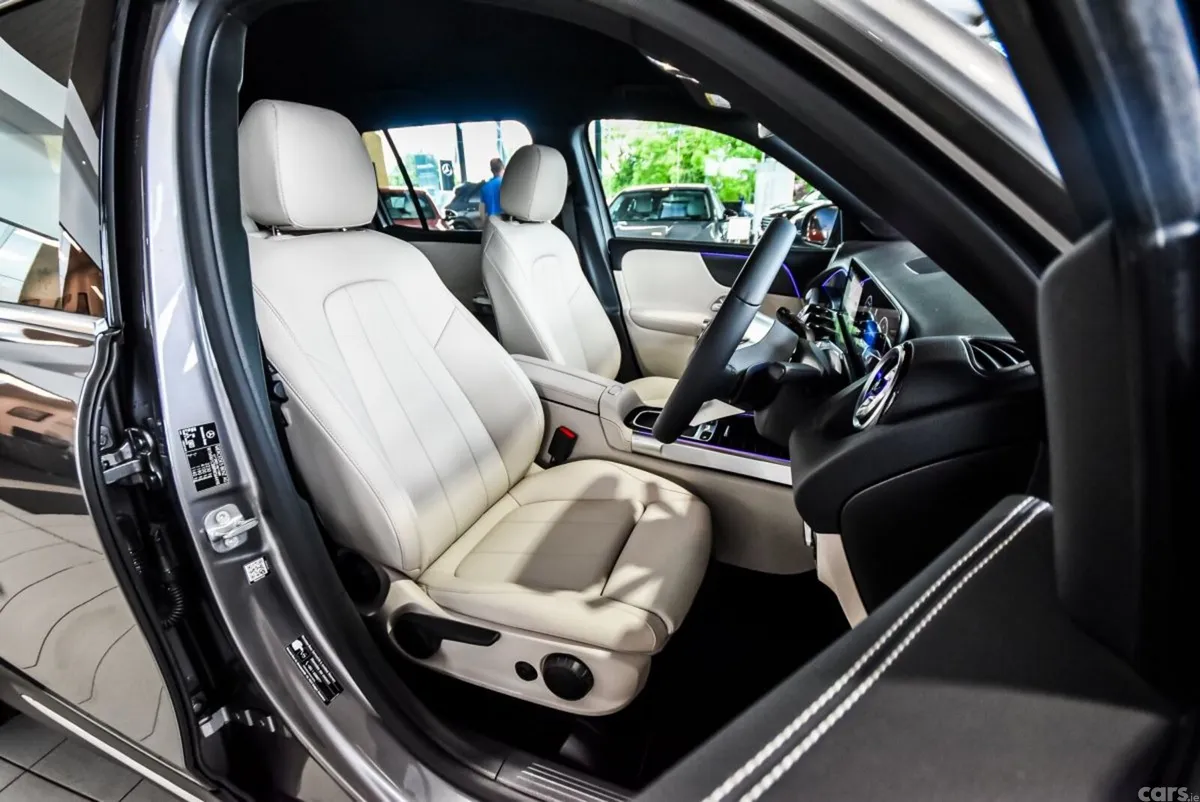 Mercedes-Benz GLB SUV, Diesel, 2024, Grey