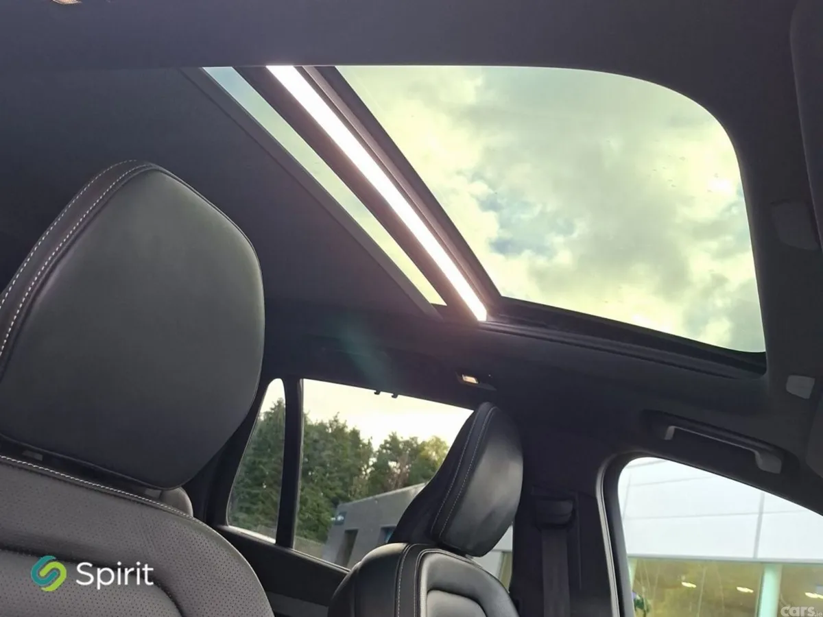 Volvo XC90 SUV, Petrol Plug-in Hybrid, 2023, Black