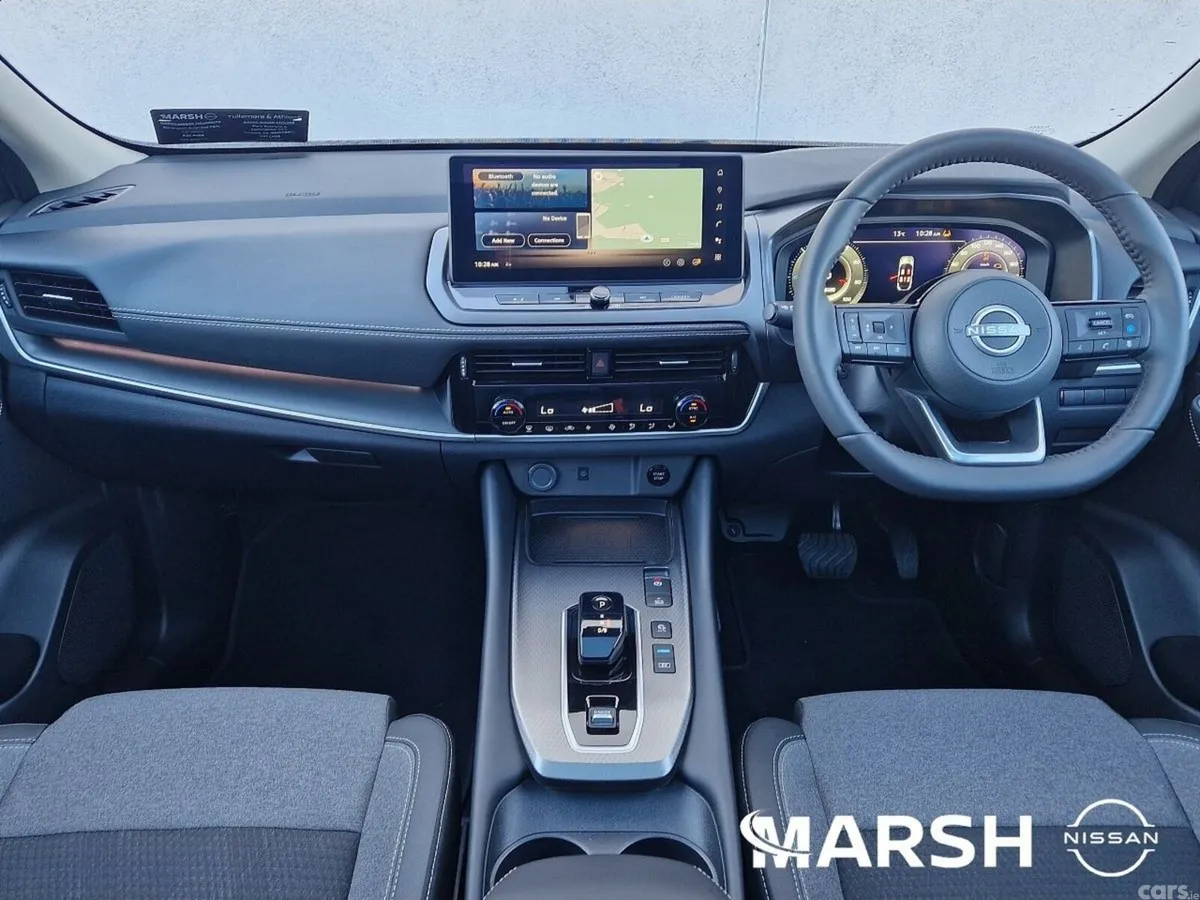 Nissan Qashqai MPV, Petrol, 2026, Silver