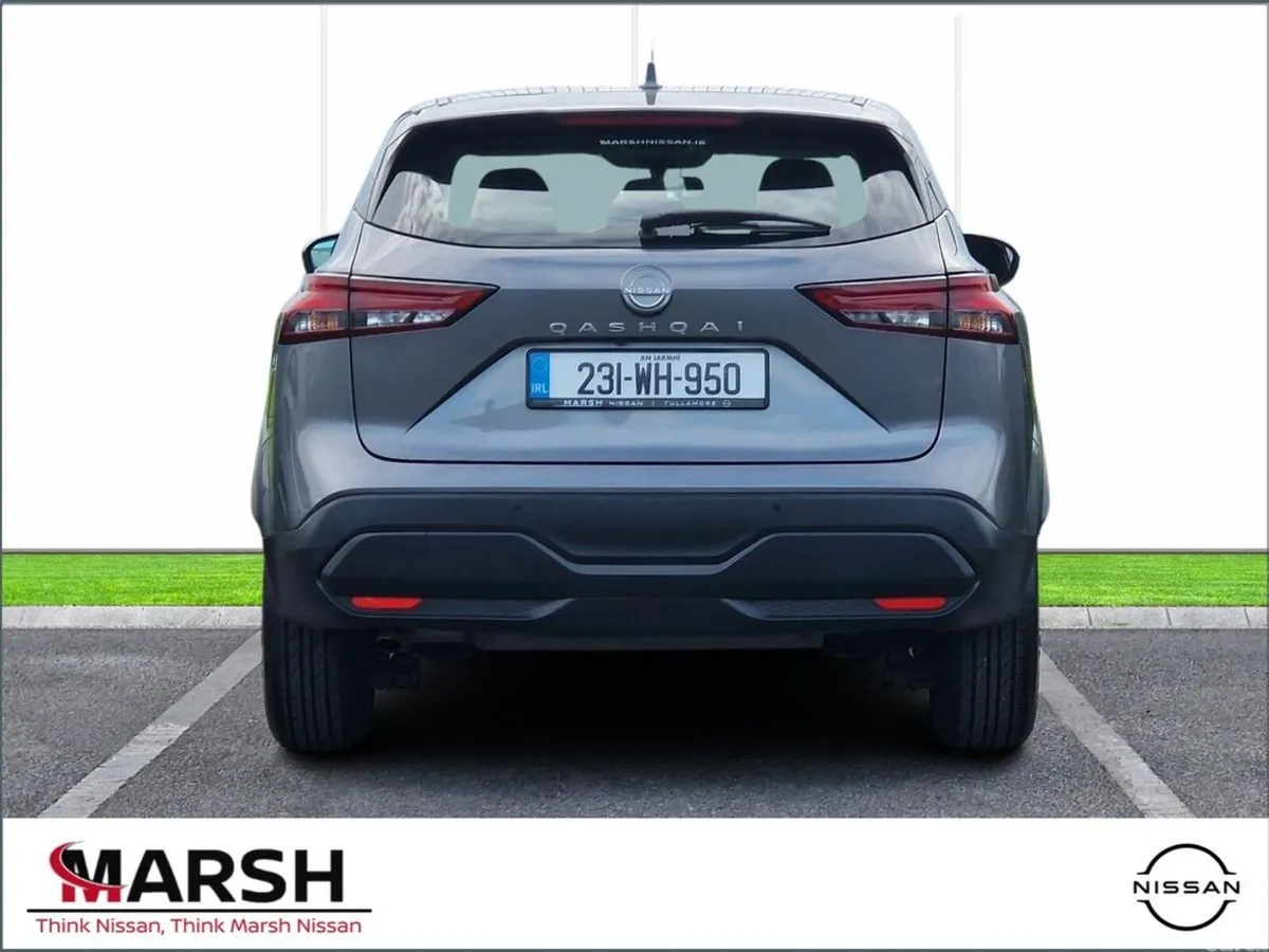 Nissan Qashqai MPV, Petrol, 2023, Grey