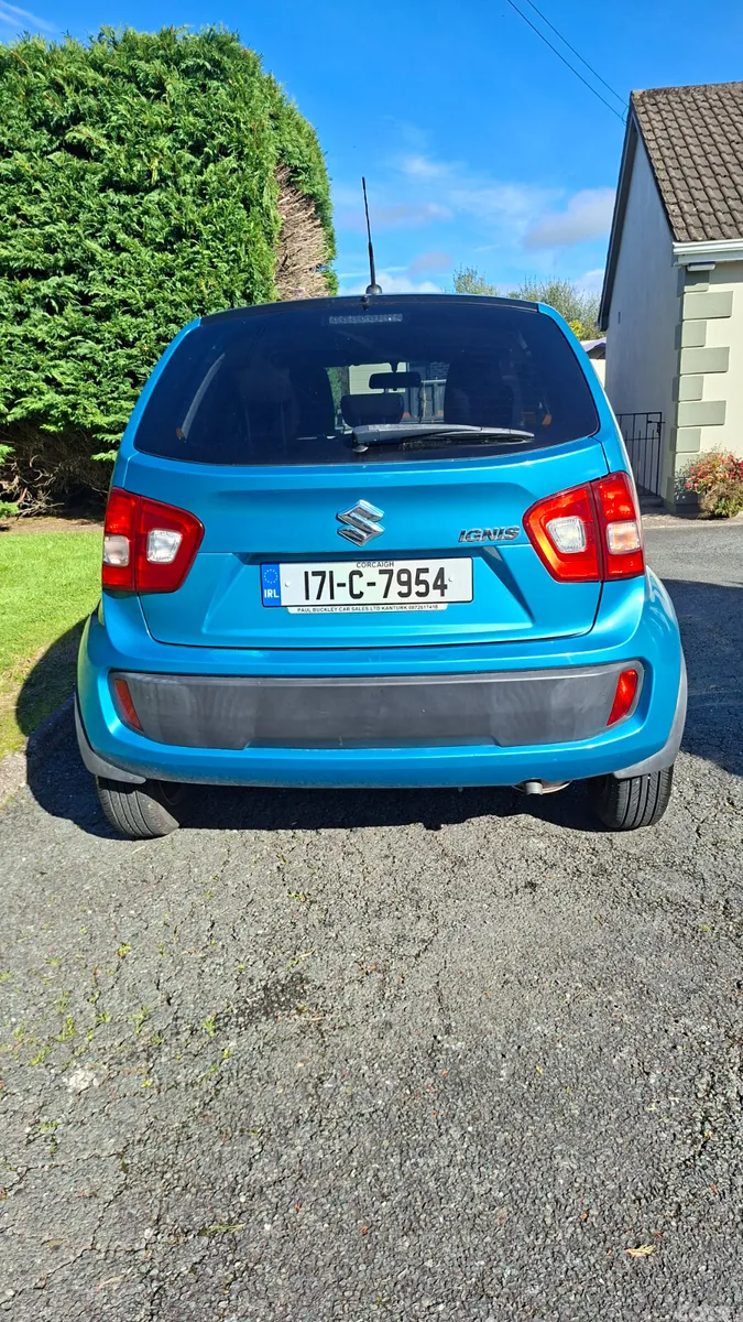 Suzuki Ignis Hatchback, Petrol, 2017, Blue