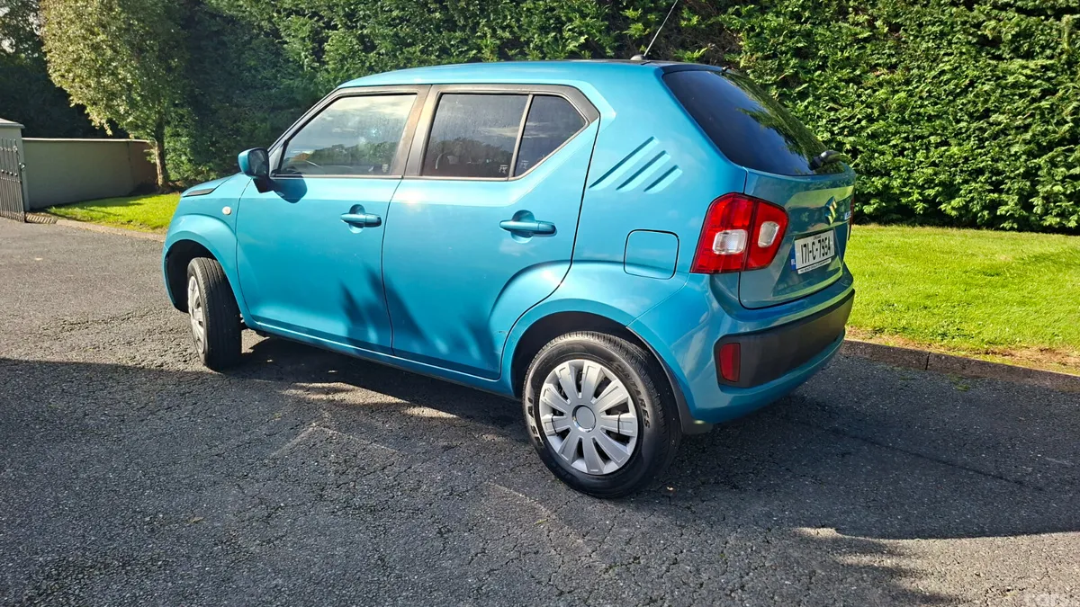 Suzuki Ignis Hatchback, Petrol, 2017, Blue