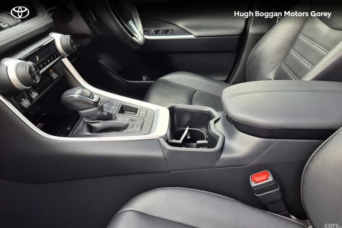 Toyota RAV4 SUV, Petrol Hybrid, 2024, Grey