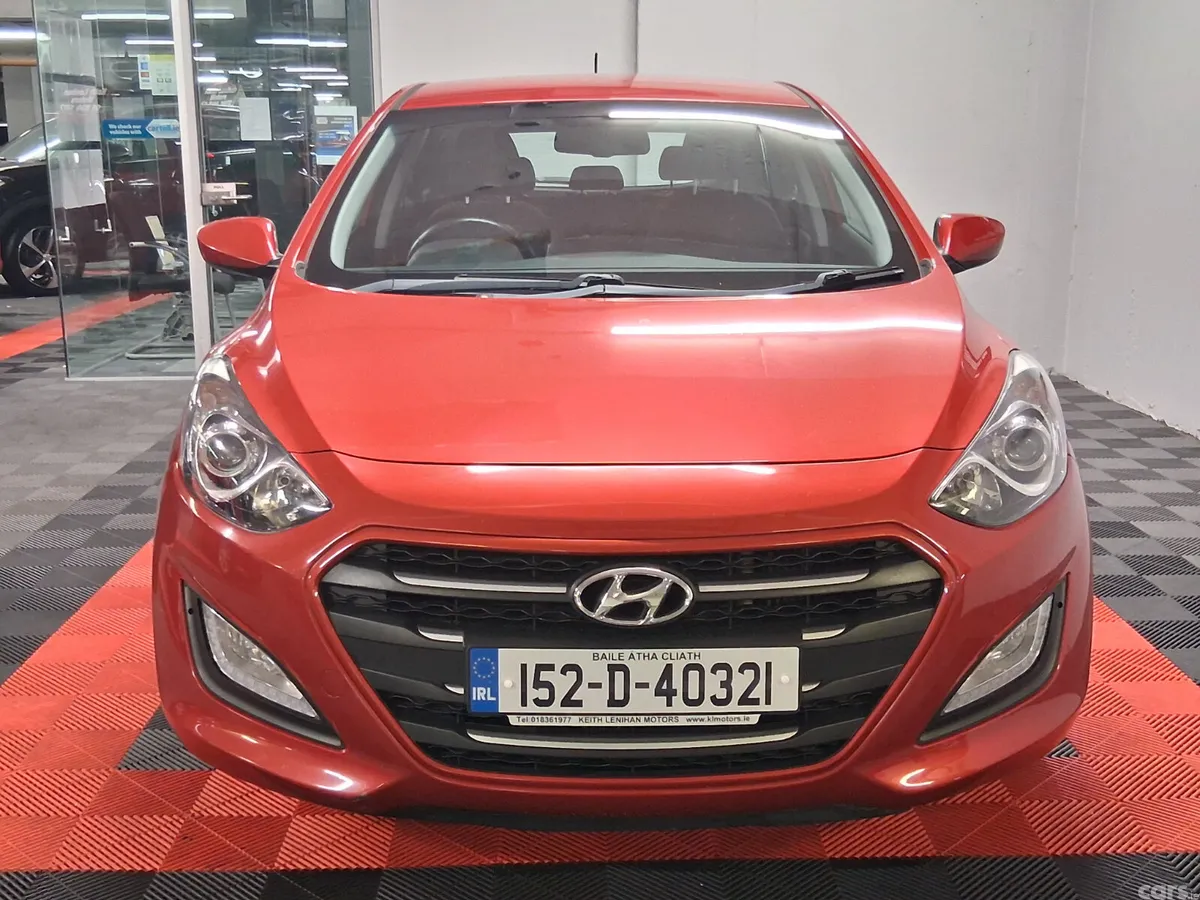 Hyundai i30 Hatchback, Diesel, 2015, Red